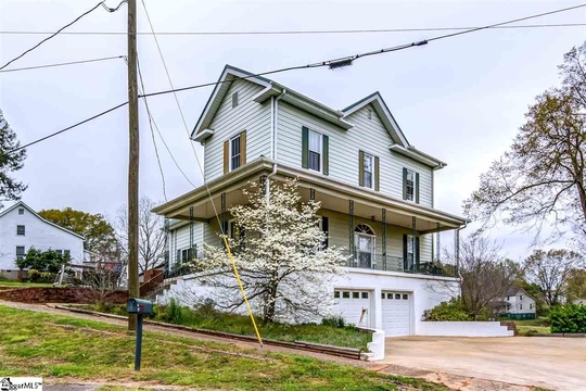 26 Camelia Cir