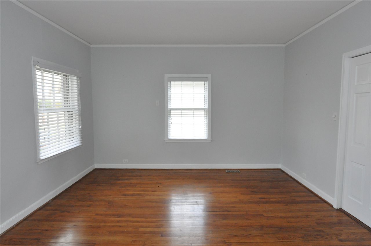 105 Academy St, Chester, SC 29706