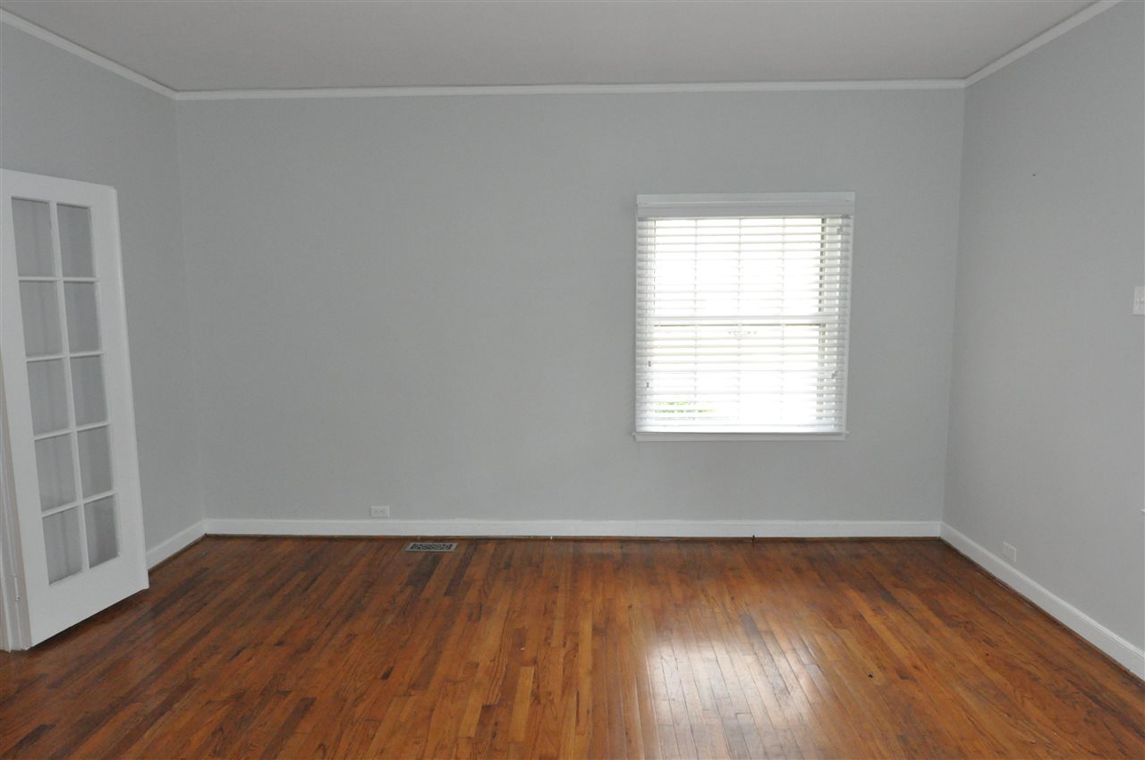 105 Academy St, Chester, SC 29706