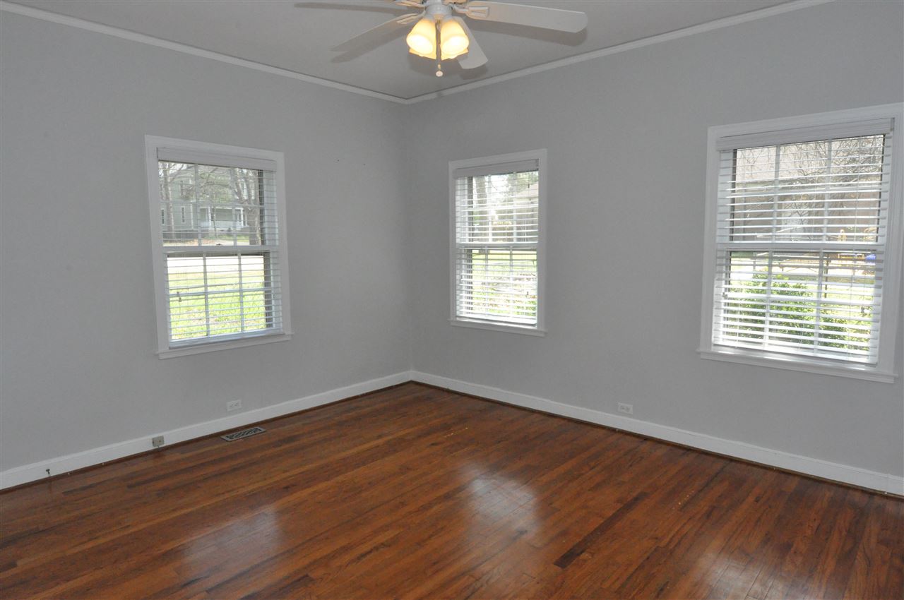 105 Academy St, Chester, SC 29706