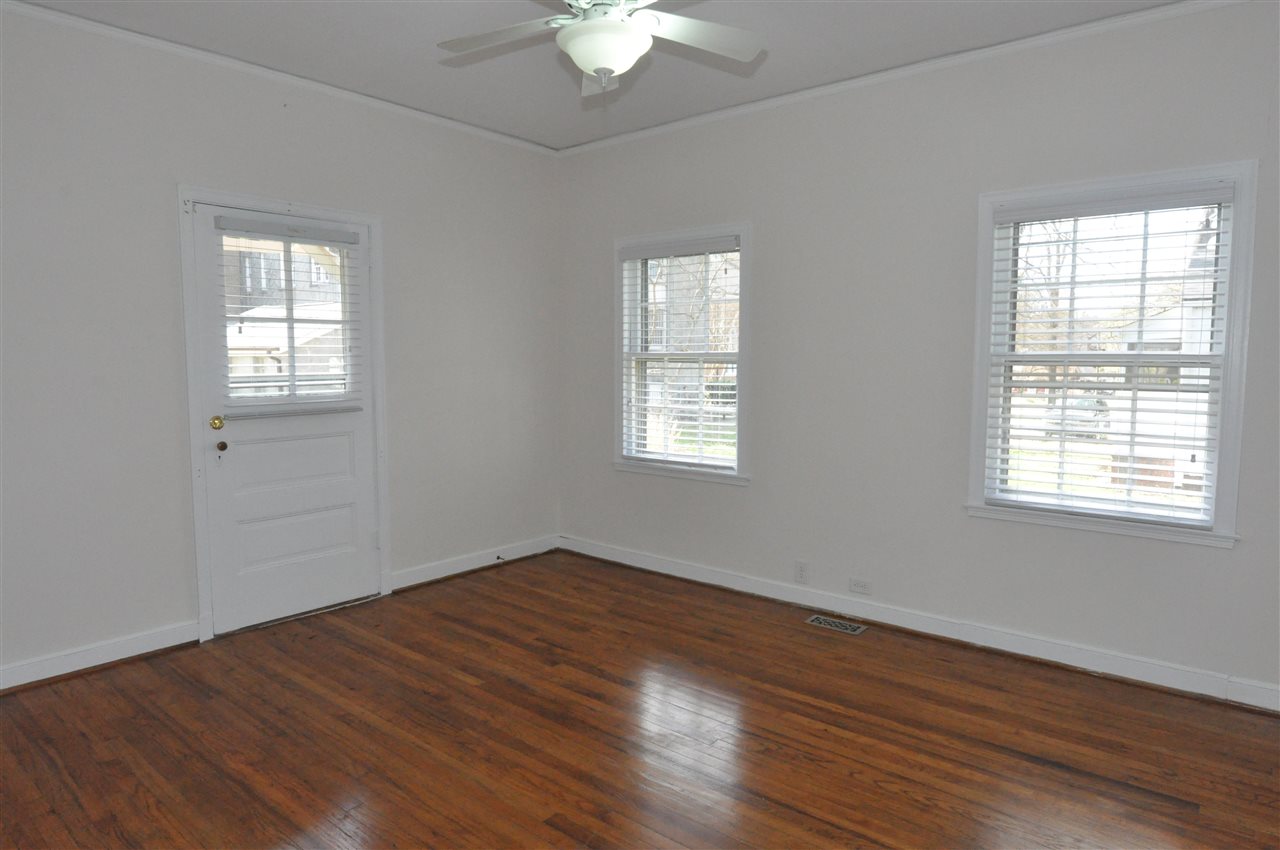 105 Academy St, Chester, SC 29706