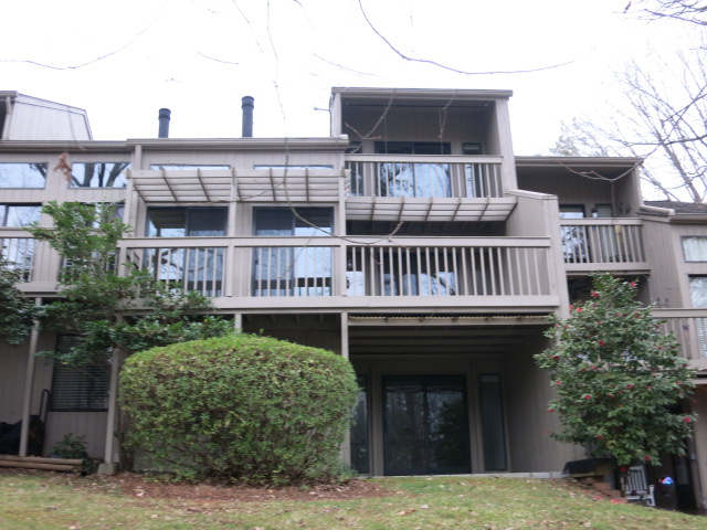 126 Pine Grove CirLake Wylie, SC, 29710York County