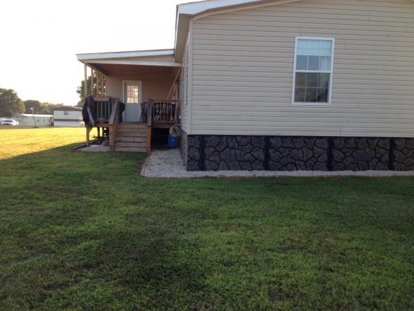 Chucks Mobile Home Park 504 Tennessee Walker DrClover, SC 29710