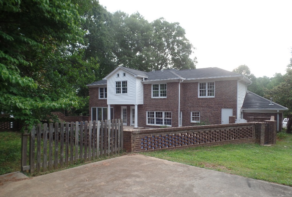 1890 Overbrook DrRock Hill, SC, 29732York County