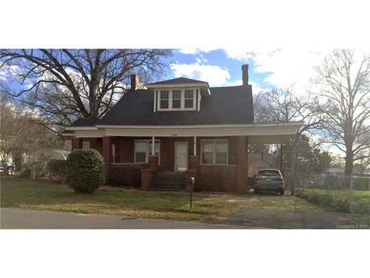 6 Hall St