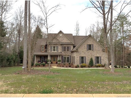 2323 1 Iron Dr