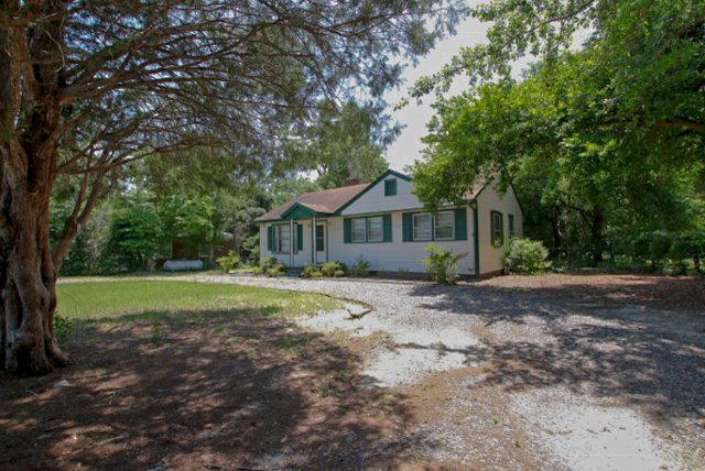 155 Oakwood Dr &amp; Hillsboro St, Aiken, SC 29801