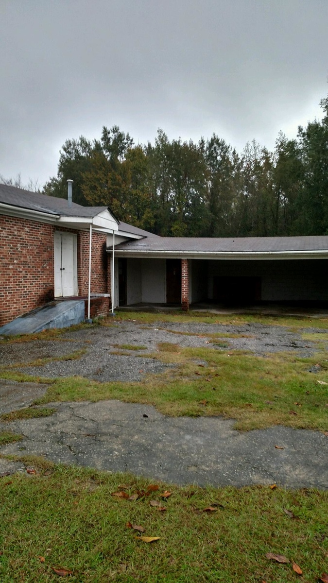 1521 Razor Road, Allendale, SC 29810