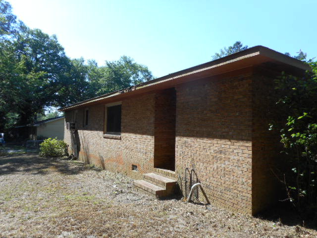 8 Westside Drive, Clearwater, SC 29822