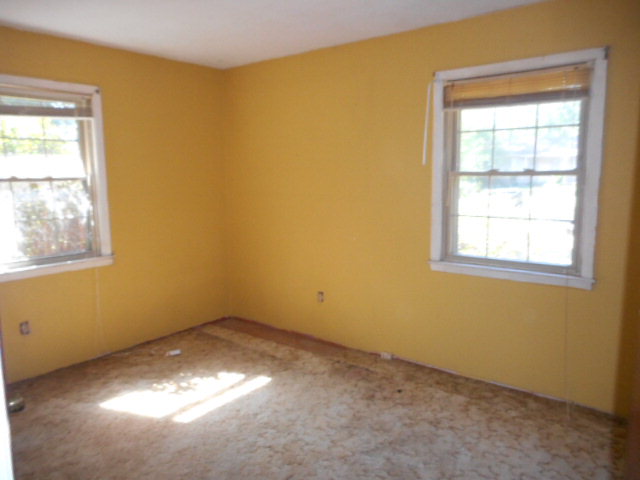 8 Westside Drive, Clearwater, SC 29822