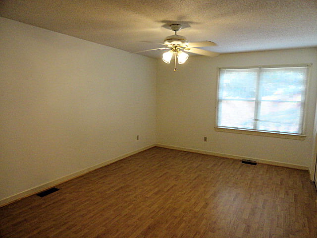 406 Crystal Loop, McCormick, SC 29835