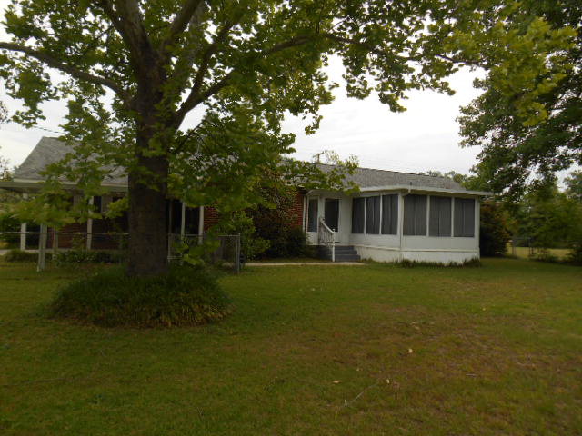 14235 Church Street, Williston, SC 29853