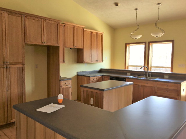 756 N Windsor Rd, Williston, SC 29853