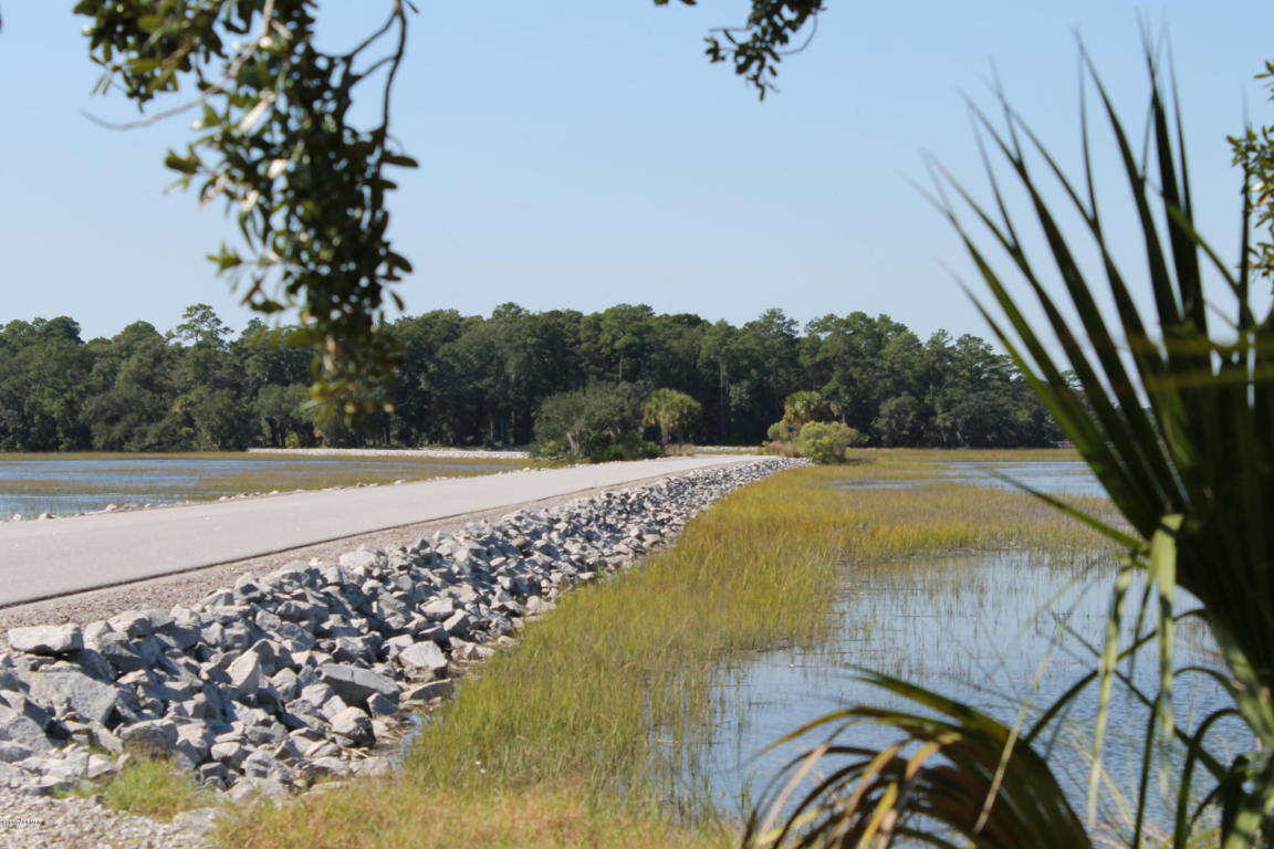835 Distant Island Drive W, Beaufort, SC 29907