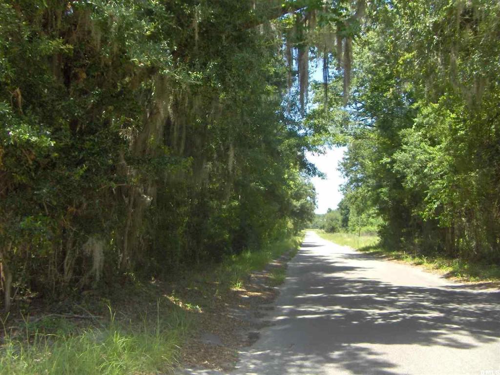 56 Thomas Atkins & Airport Cir. Road, Beaufort, SC 29907