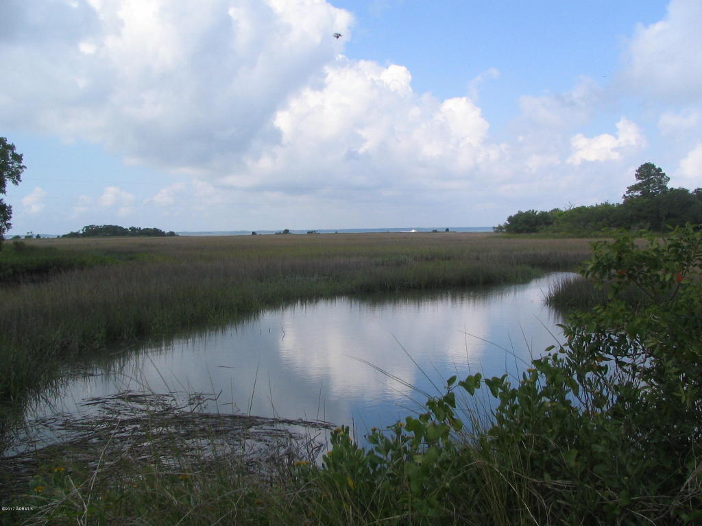 10 Vista Boulevard E, St. Helena Island, SC 29920