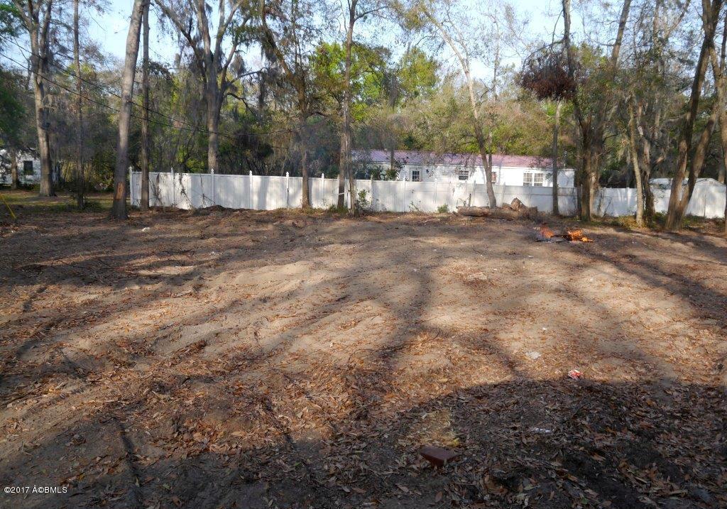 180 Coffin Point Road, St. Helena Island, SC 29920