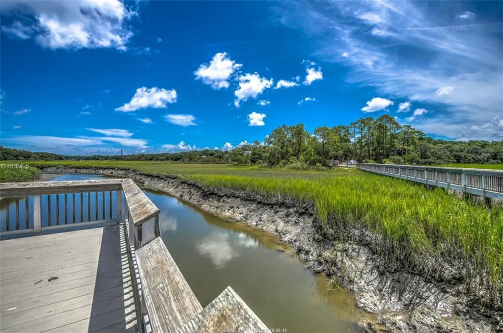 5 Silver Oak DRIVE, Hilton Head Island, SC 29928