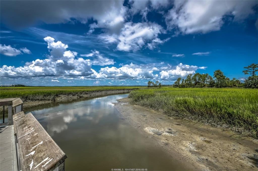 5 Silver Oak DRIVE, Hilton Head Island, SC 29928