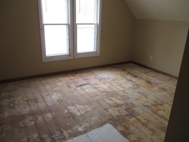 326 N Broadway StCanton, SD, 57013Lincoln County