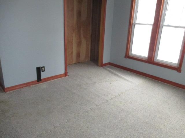 326 N Broadway StCanton, SD, 57013Lincoln County