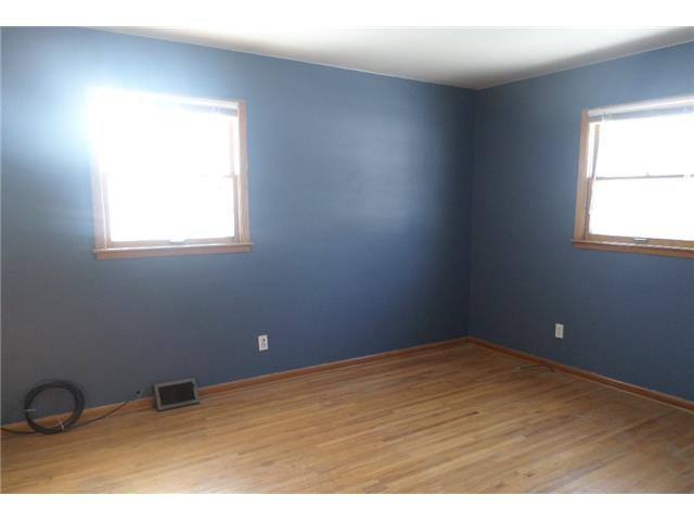 713 E 8th StDell Rapids, SD, 57022Minnehaha County