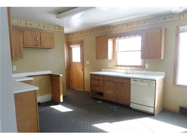 713 E 8th StDell Rapids, SD, 57022Minnehaha County