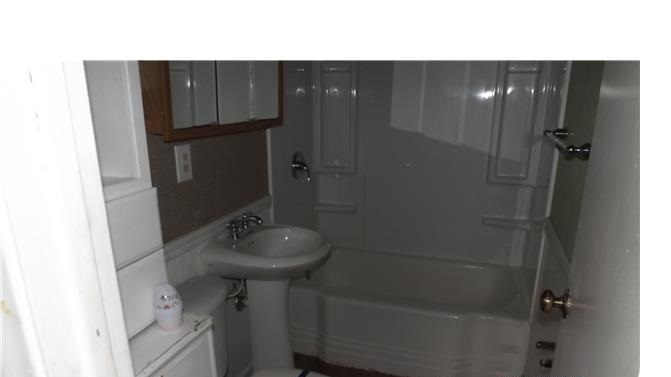 904 S Thompson AveSioux Falls, SD, 57103Minnehaha County