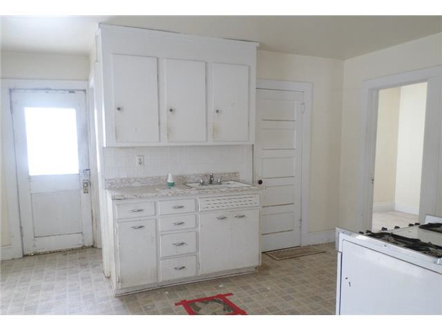 1517 W 9th StSioux Falls, SD, 57104Minnehaha County