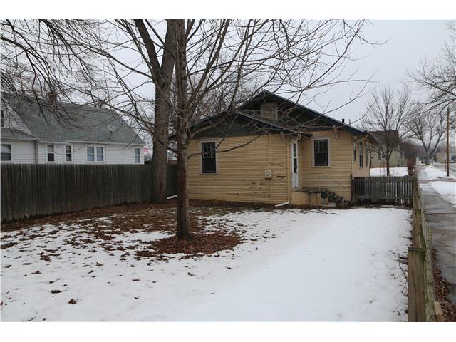 1833 S Spring AveSioux Falls, SD, 57105Minnehaha County