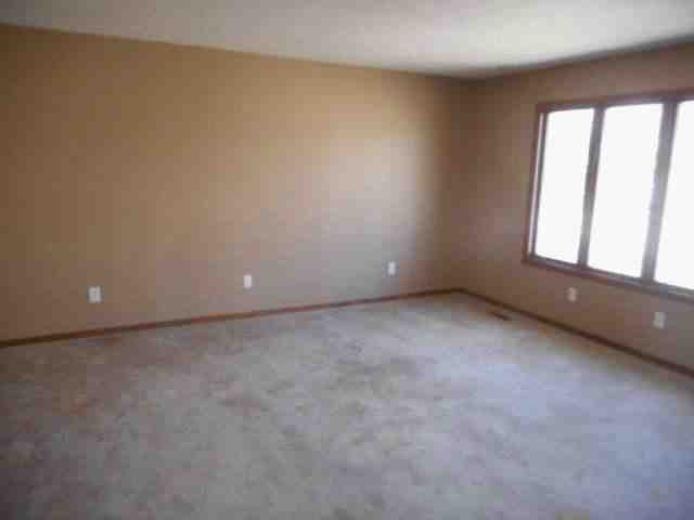 2308 S Royal CtSioux Falls, SD, 57106Minnehaha County