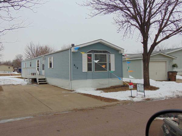 Silver Glen Manufactured Home Community 915 S. RUBY PLSioux Falls, SD 57106