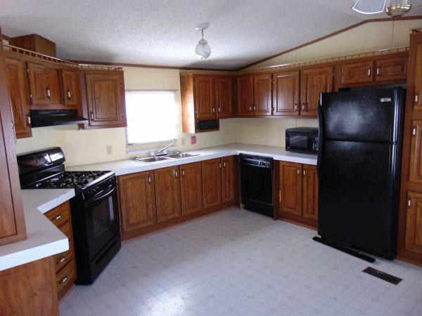 Silver Glen Manufactured Home Community 915 S. RUBY PLSioux Falls, SD 57106