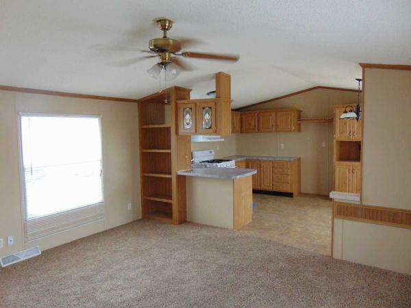 Silver Glen Manufactured Home Community 6106 W.GOLDEN PLSioux Falls, SD 57106