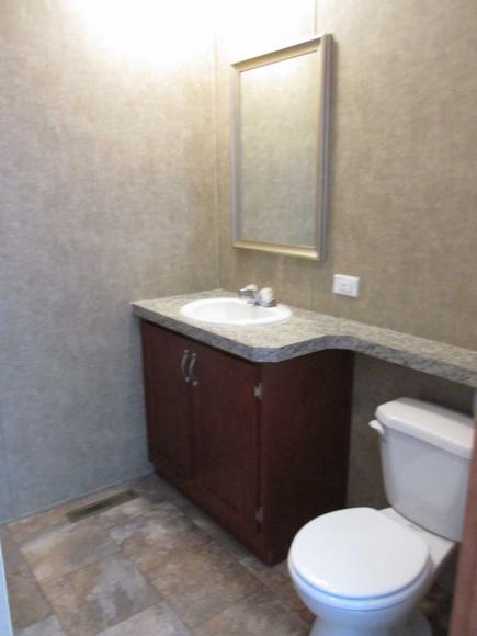 Misty Glen MHCommunity 6016 S Prestwick PlaceSioux Falls, SD 57106