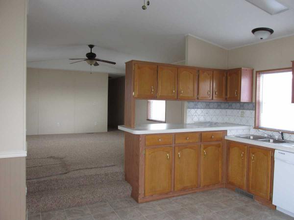 Misty Glen MHCommunity 6044 S Canterbury PlaceSioux Falls, SD 57106