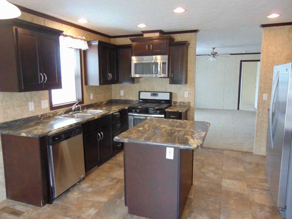 Silver Glen Manufactured Home Community 915 SunburstSioux Falls, SD 57106