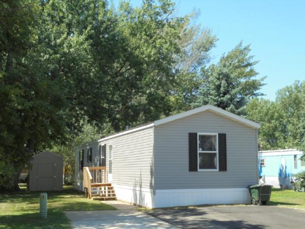 Gas Lite Manor 512 N. Todd PlaceSioux Falls, SD 57106
