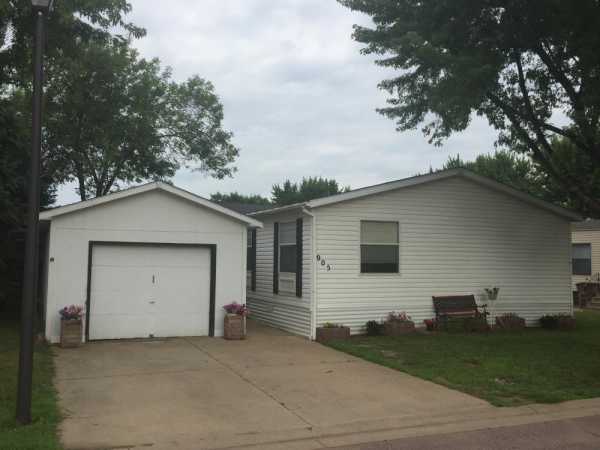 905 S. Diamond Pl. ,SD, Sioux Falls, 57106