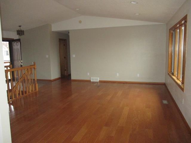 512 N Sandberg DrSioux Falls, SD, 57110Minnehaha County