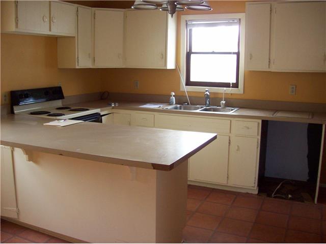 109 6th St SEstelline, SD, 57234Hamlin County