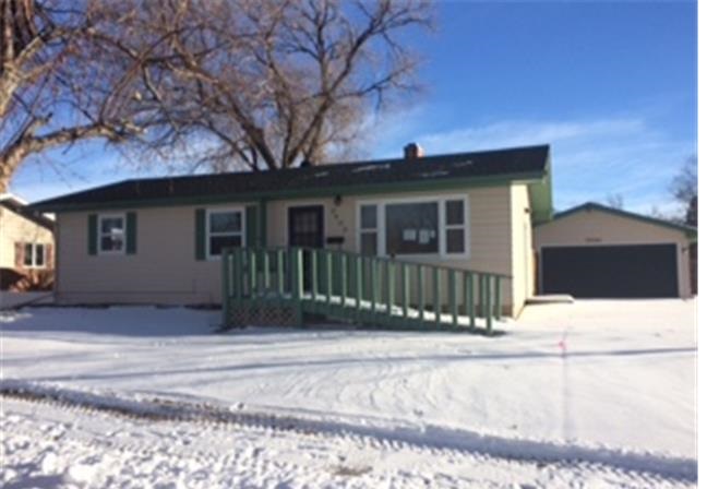 2802 Lynnwood DrRapid City, SD, 57701Pennington County