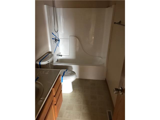 319 Freude LnBox Elder, SD, 57719Pennington County