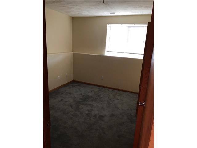 319 Freude LnBox Elder, SD, 57719Pennington County