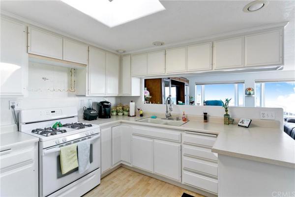 Palm Beach Park,SP, 204 BREAKER DR., 204