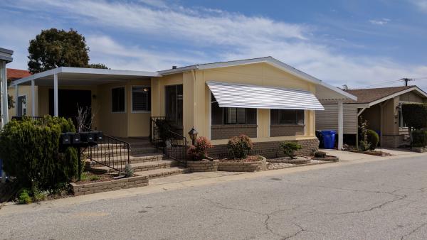 Del Amo Mobile Home Estates ,Sp, 2601 E Victoria St., 325