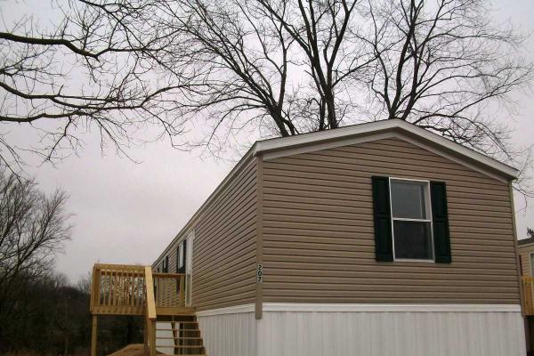Country Meadows Manufactured Home Community 207 Waikiki BlvdAntioch, TN 37013