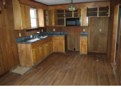 1021 Granada RdAshland City, TN, 37015Cheatham County