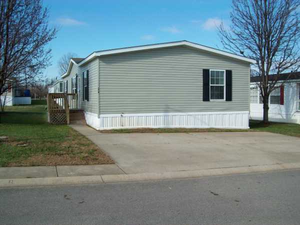 Bell Crossing 278 Kettering CourtClarksville, TN 37040