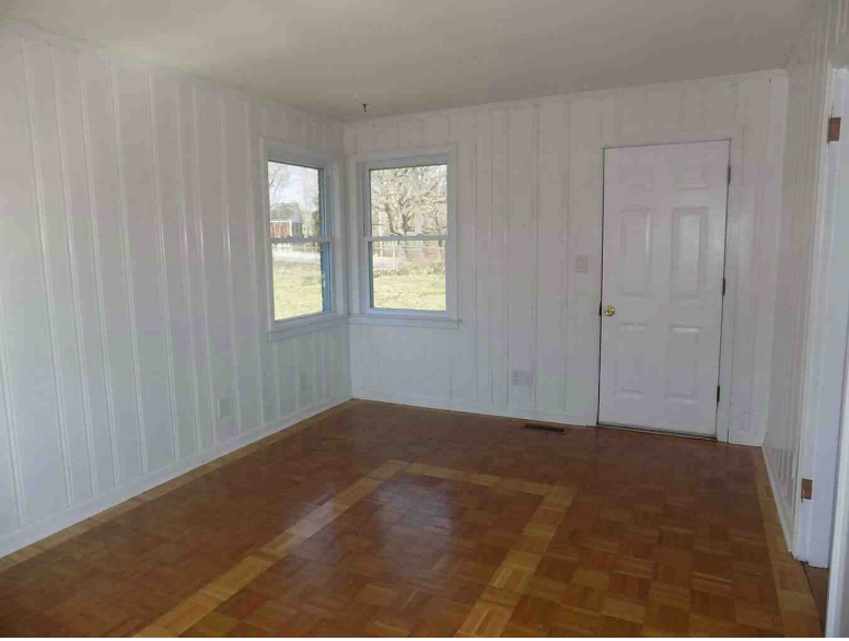 141 Allenwood DrClarksville, TN, 37043Montgomery County